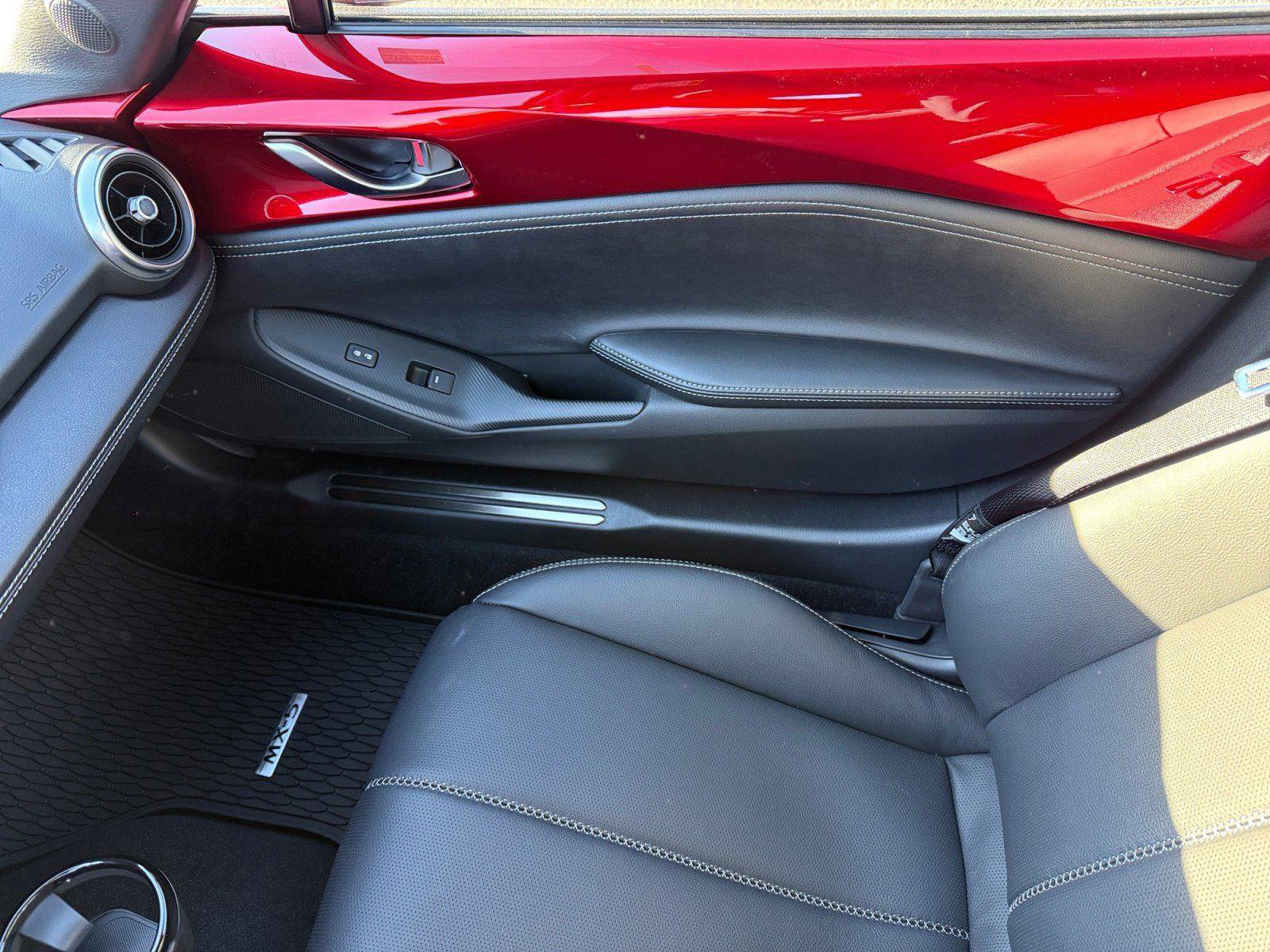 New 2025 MAZDA MX-5 Miata Grand Touring w/ Weather Package image 24