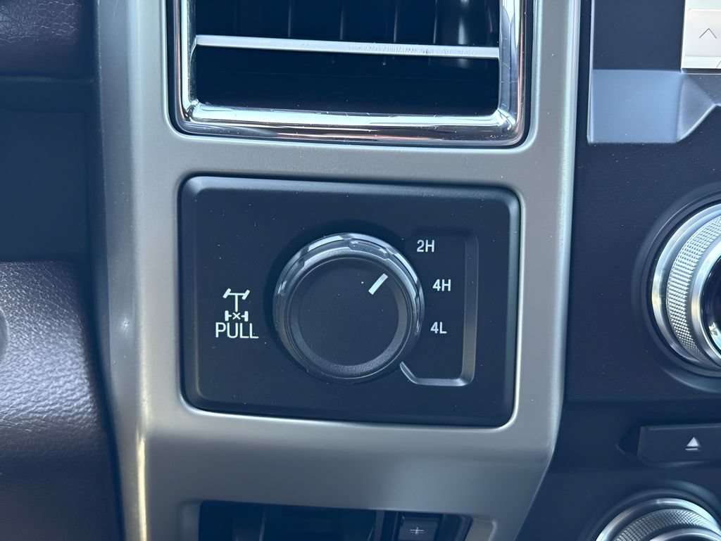 Used 2018 Ford F350 King Ranch w/ King Ranch Ultimate Package AWD/4WD image 26