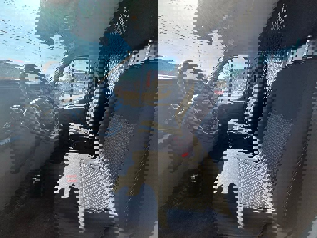 Used 2024 Ford Transit 250 Low Roof w/ Exterior Upgrade Package image 17