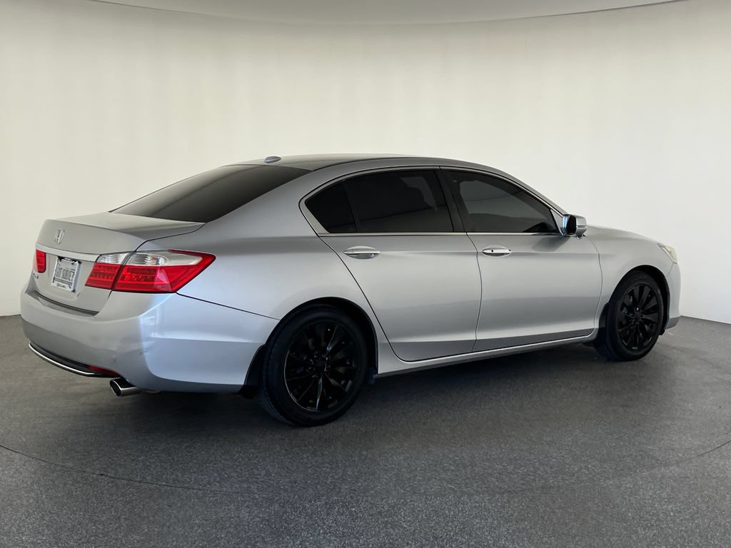 Used 2015 Honda Accord EX-L image 3