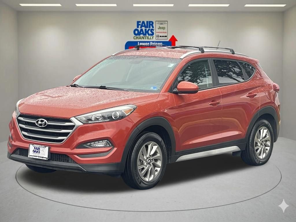 Used 2017 Hyundai Tucson SE AWD/4WD image 2