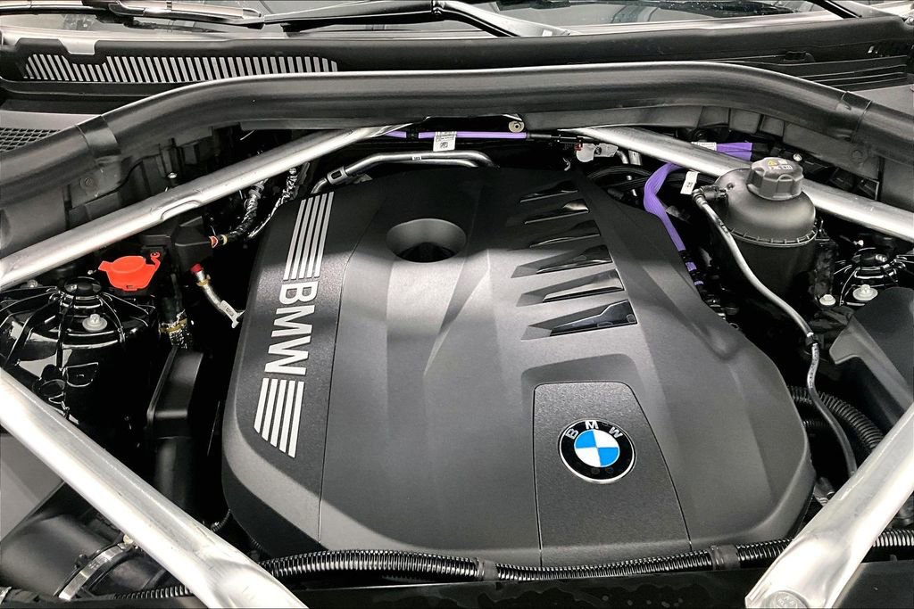 New 2026 BMW X5 xDrive40i w/ M Sport Package image 26