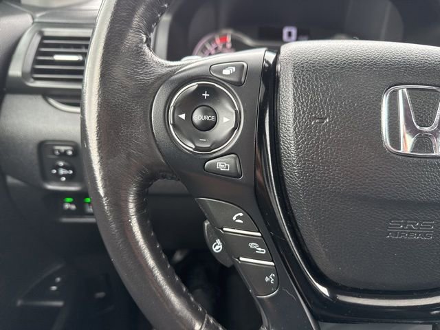 Used 2018 Honda Pilot Elite image 27