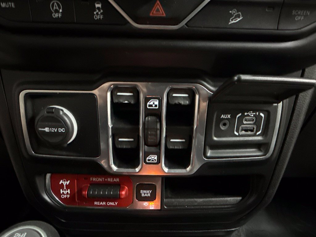 Used 2020 Jeep Wrangler Unlimited Rubicon AWD/4WD image 25
