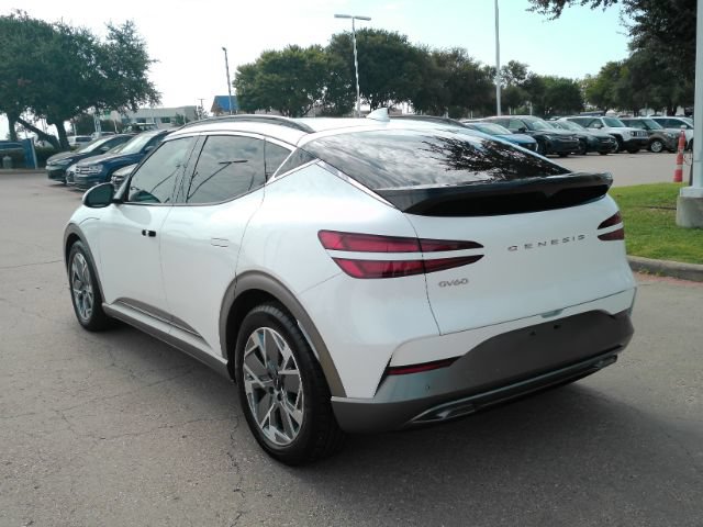Used 2024 Genesis GV60 RWD image 13
