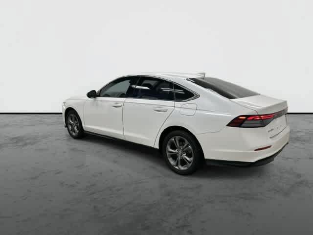 Used 2024 Honda Accord EX image 9