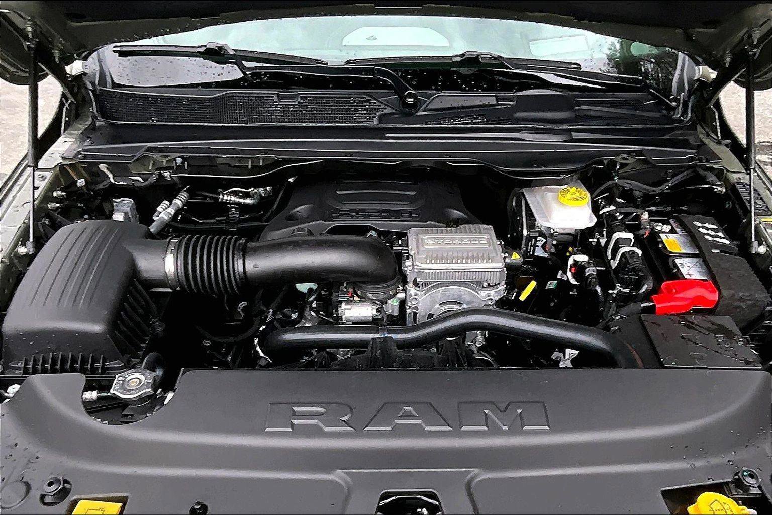 New 2026 RAM 1500 Laramie w/ Advanced Safety Group II AWD/4WD image 10