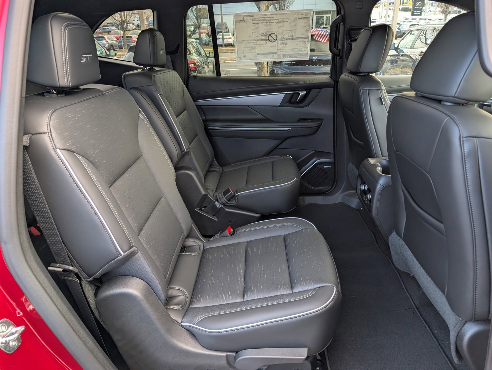 New 2026 Buick Enclave Sport Touring w/ Super Cruise Package image 9