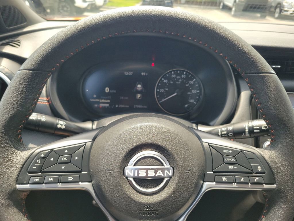 Used 2023 Nissan Kicks SR w/ Interior Electronics Package FWD image 23