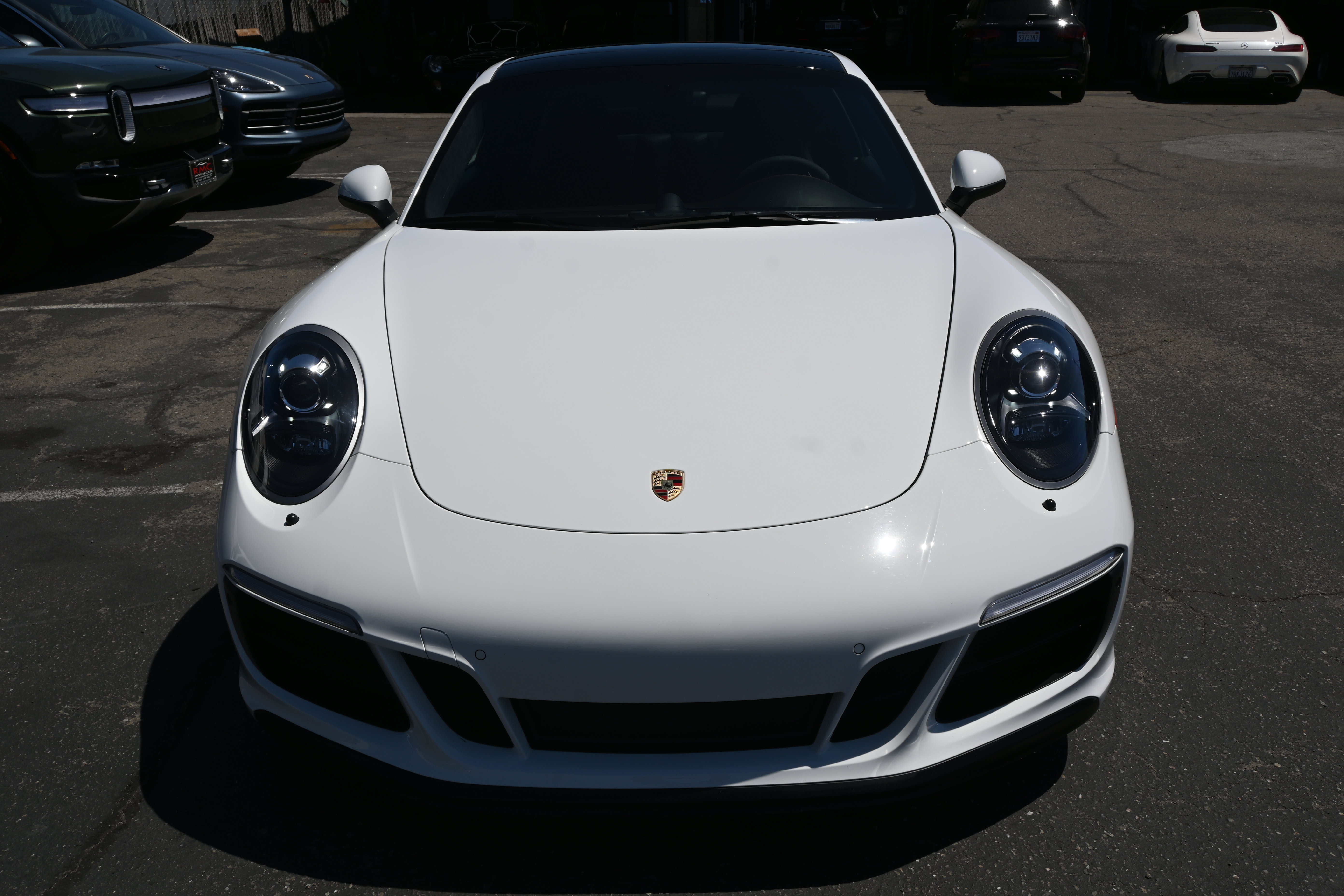 Used 2018 Porsche 911 GT3 RS image 7