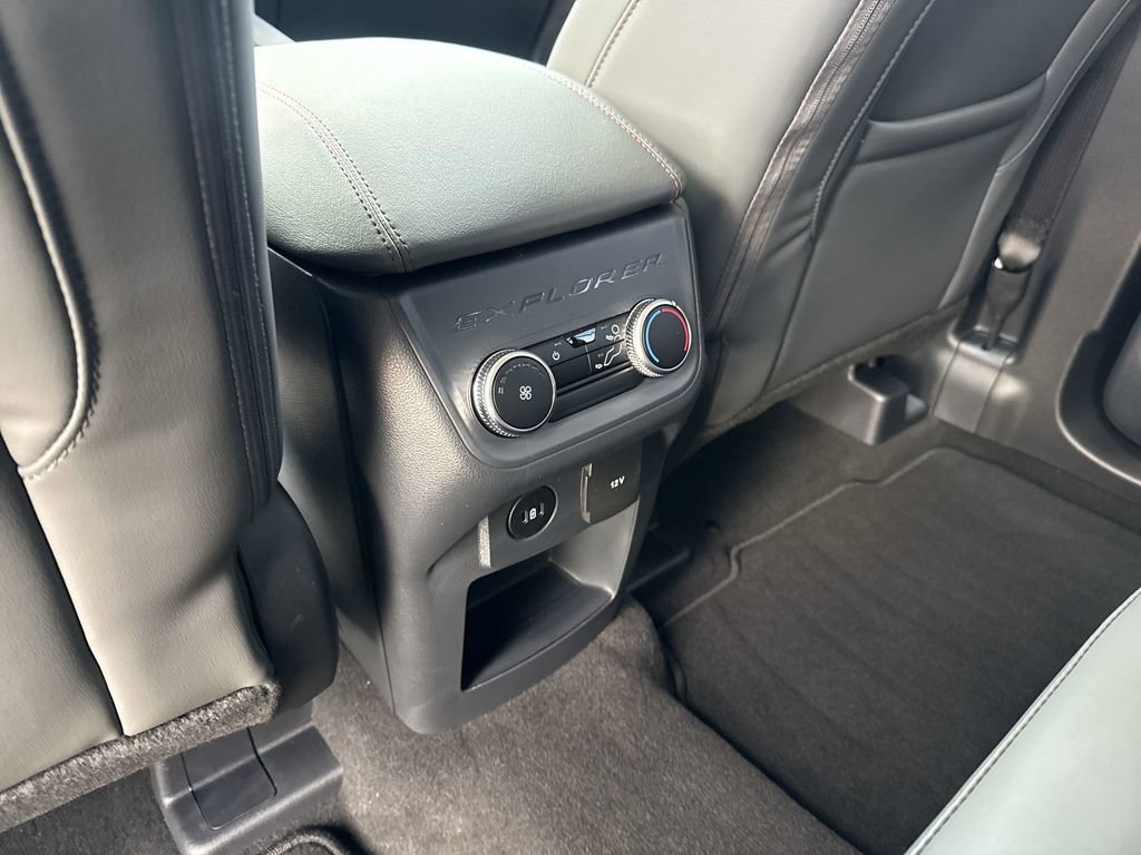 New 2026 Ford Explorer Active w/ Active Comfort Package AWD/4WD image 27