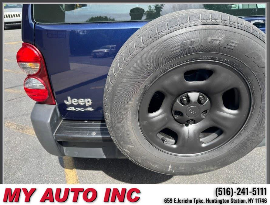 Used 2006 Jeep Liberty Sport w/ Off Road Group AWD/4WD image 33