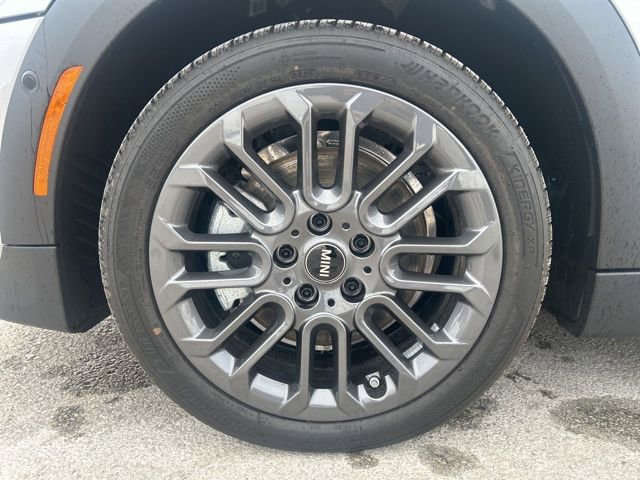 New 2026 MINI Cooper 2-Door Hardtop image 5