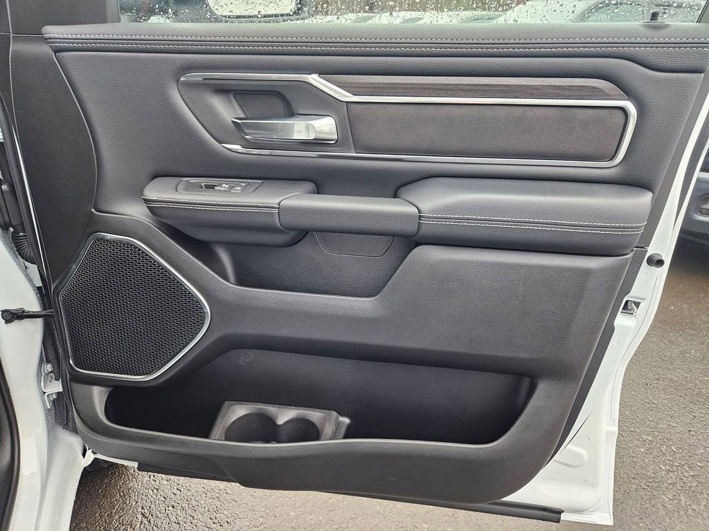 New 2026 RAM 1500 Laramie w/ Night Edition AWD/4WD image 18