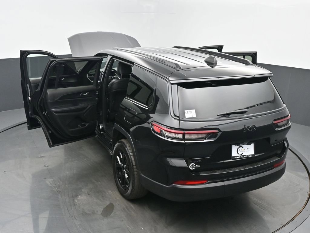 Used 2024 Jeep Grand Cherokee L Laredo AWD/4WD image 66