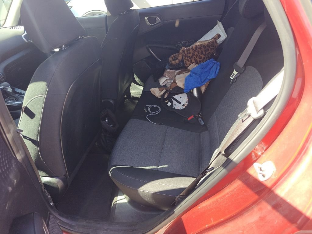 Used 2021 Kia Soul S image 4