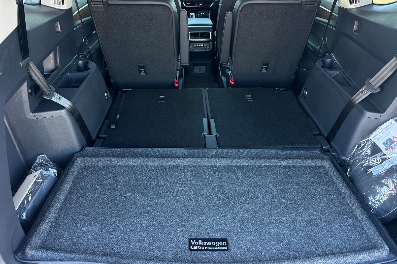 New 2026 Volkswagen Atlas SE image 16