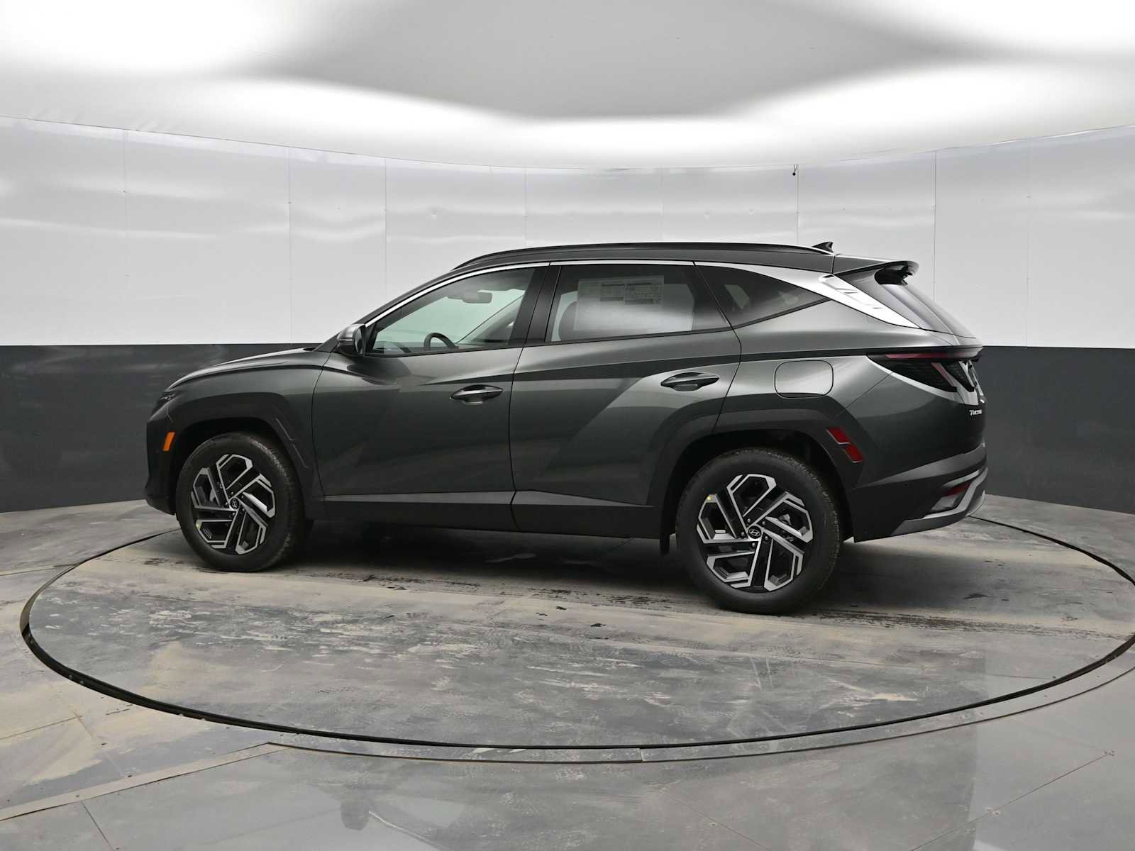 New 2026 Hyundai Tucson Limited image 5