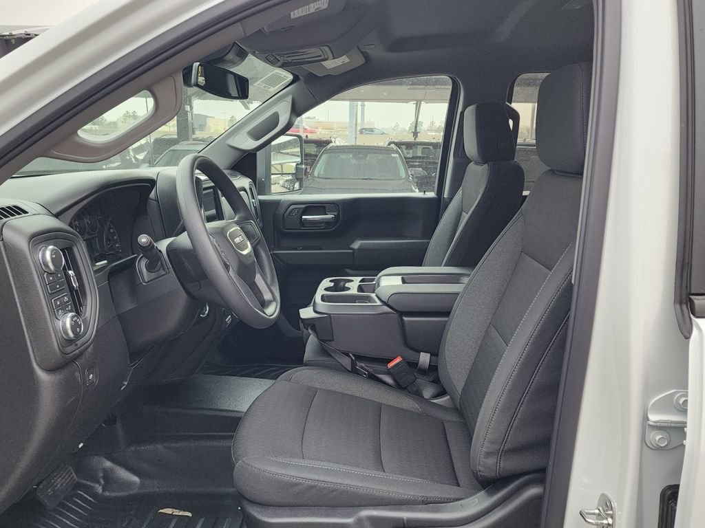 New 2026 GMC Sierra 2500 Pro w/ Convenience Package image 17