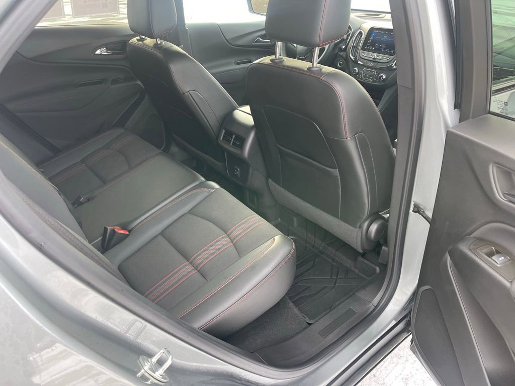 Used 2023 Chevrolet Equinox RS image 23