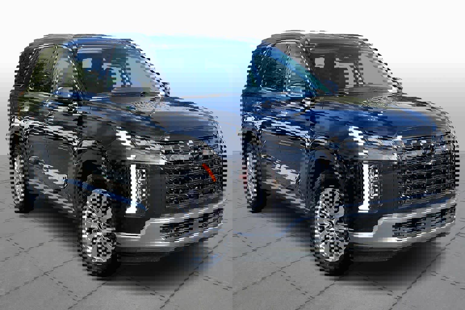 Used 2024 Hyundai Palisade SEL image 3