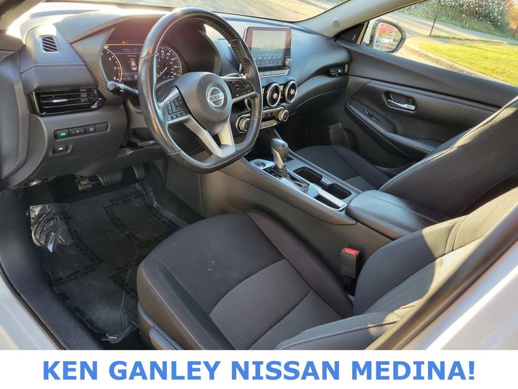 Used 2022 Nissan Sentra SV image 25