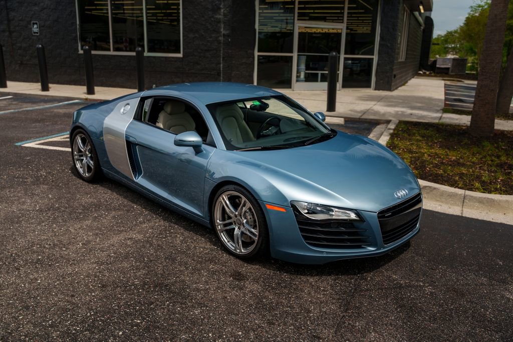 Used 2010 Audi R8 V8 image 5