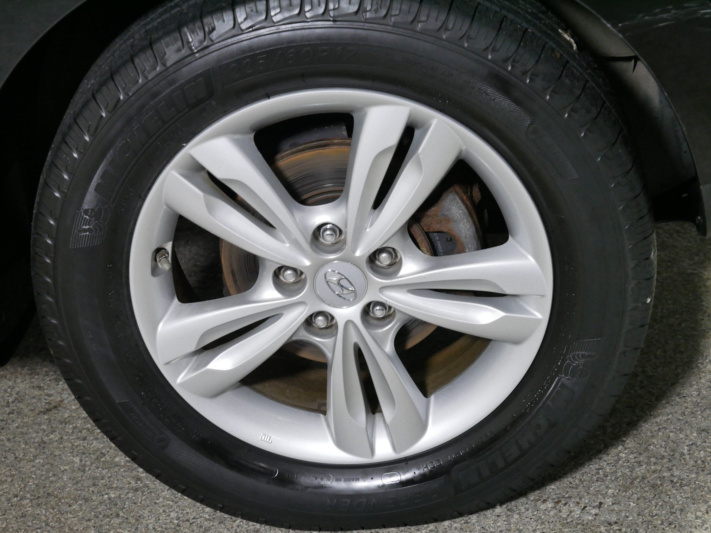 Used 2011 Hyundai Tucson GLS FWD image 15