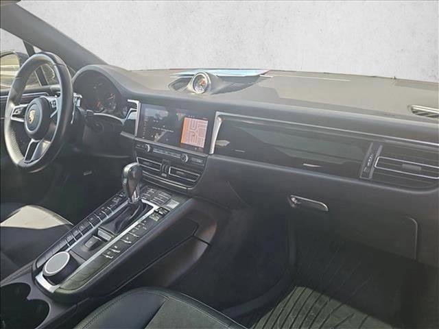 Used 2021 Porsche Macan AWD/4WD image 10