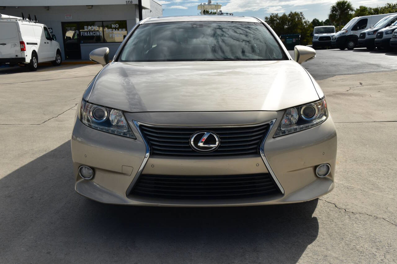 Used 2013 Lexus ES 350 image 2