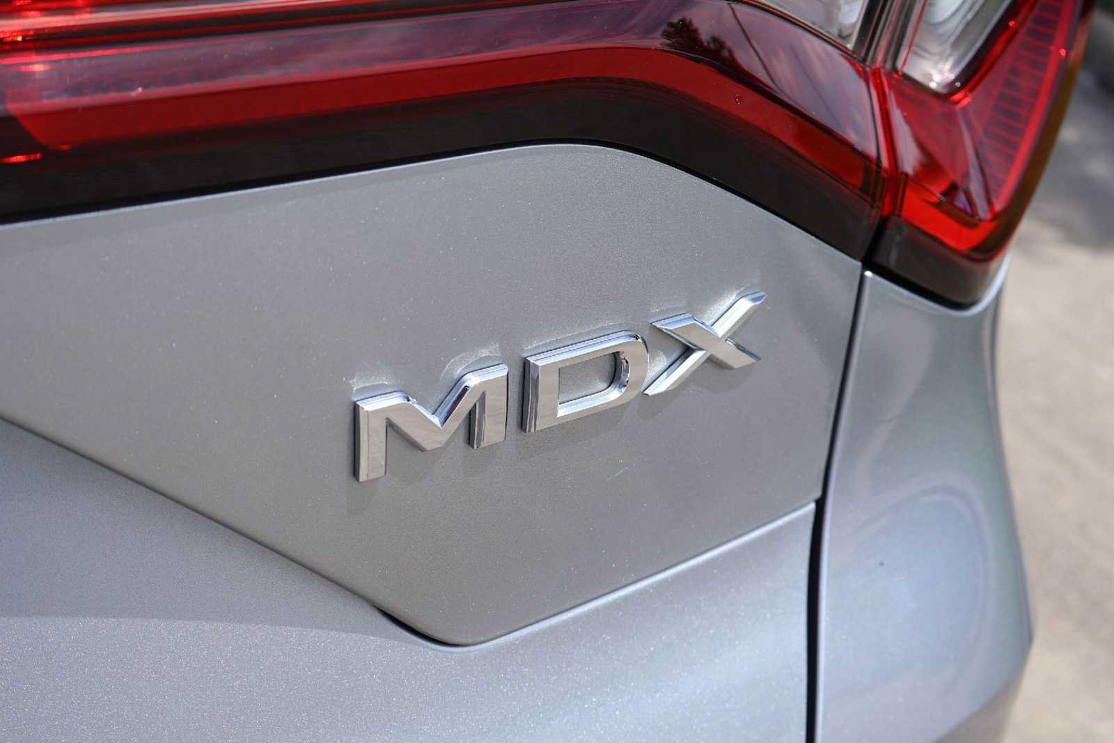 Certified 2026 Acura MDX w/ Technology Package FWD image 7