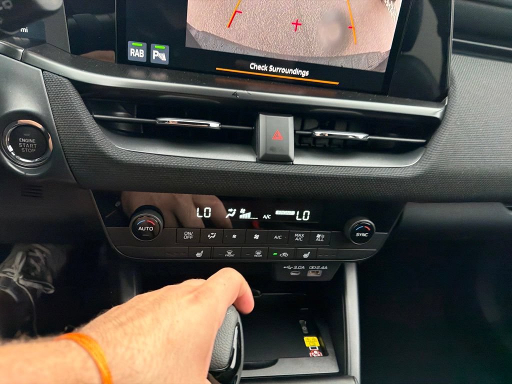 New 2026 Subaru Outback Premium AWD/4WD image 16