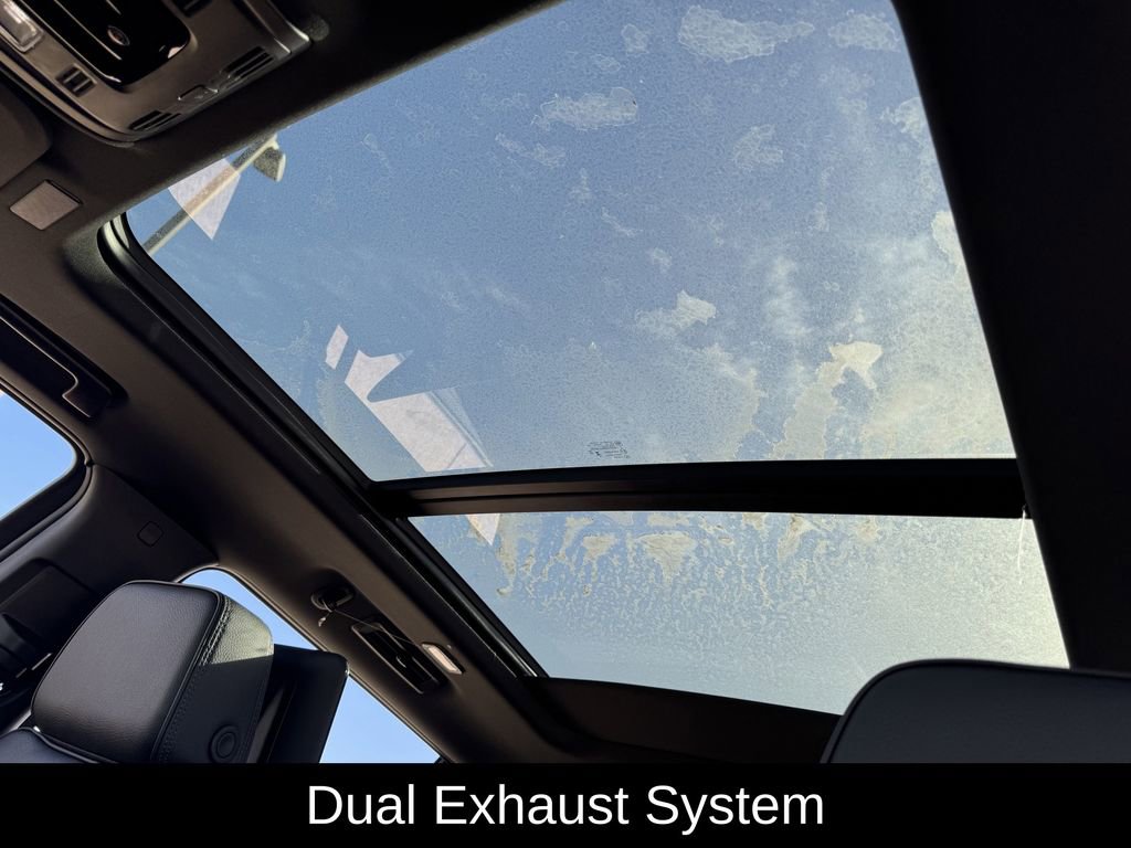 New 2026 GMC Yukon XL Denali w/ Denali Reserve Package image 27