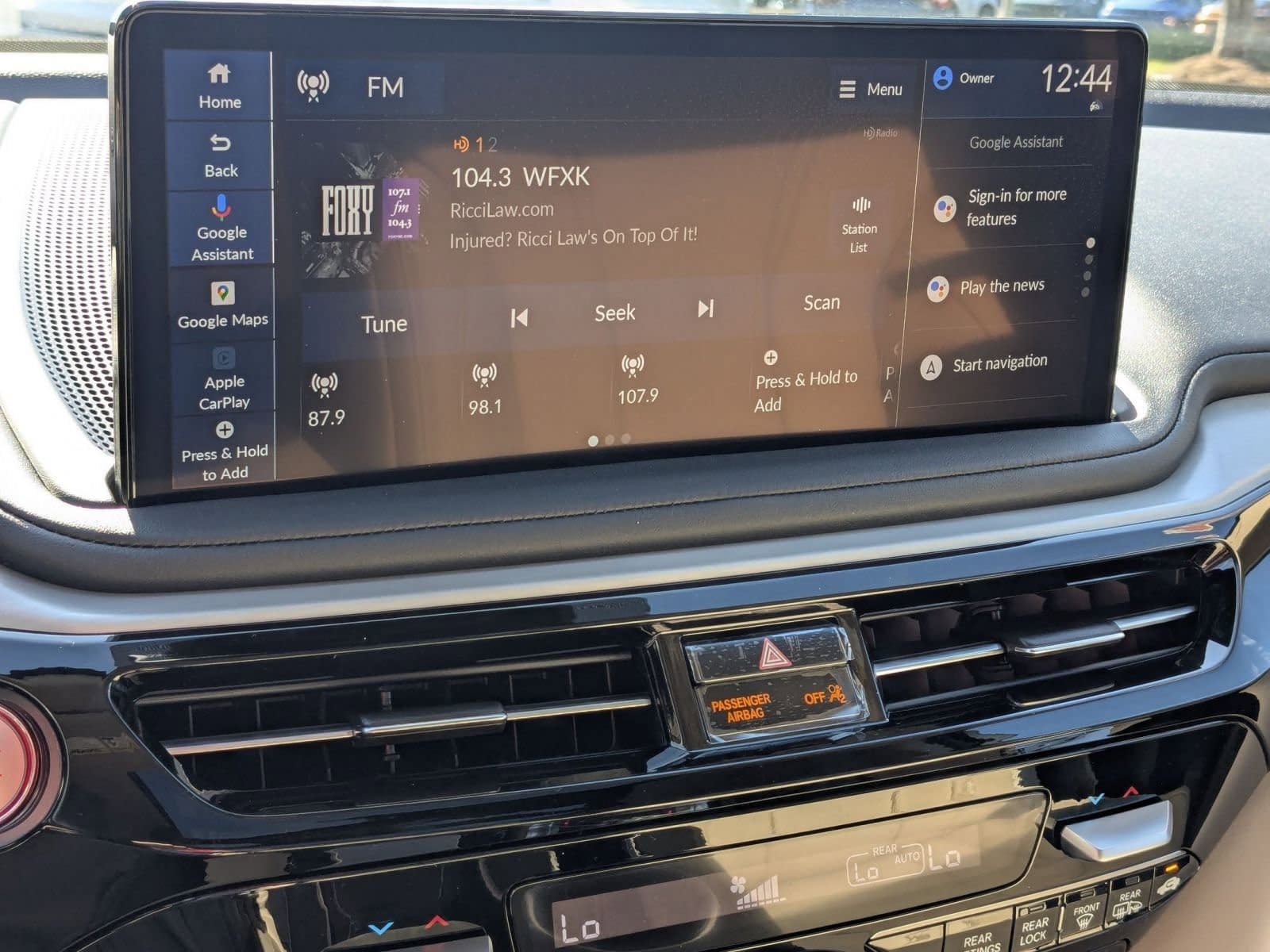 Certified 2026 Acura MDX w/ Technology Package FWD image 11