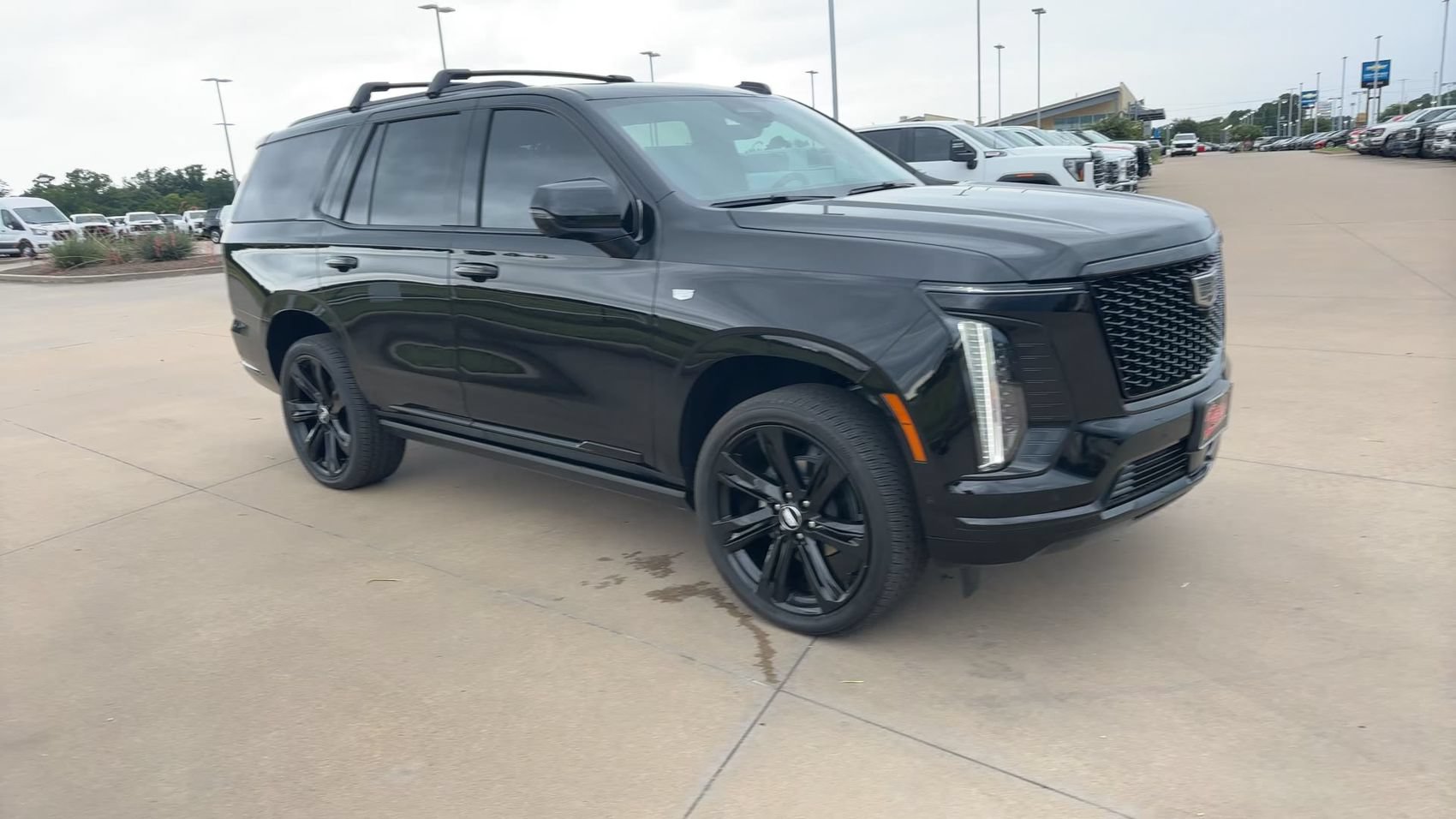 Used 2026 Cadillac Escalade Platinum Sport AWD/4WD image 3