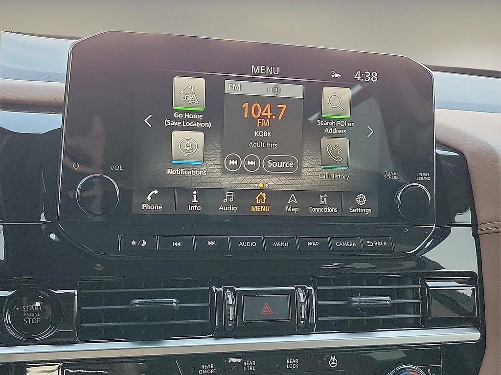 Used 2025 Nissan Pathfinder Platinum w/ Cargo Package image 16