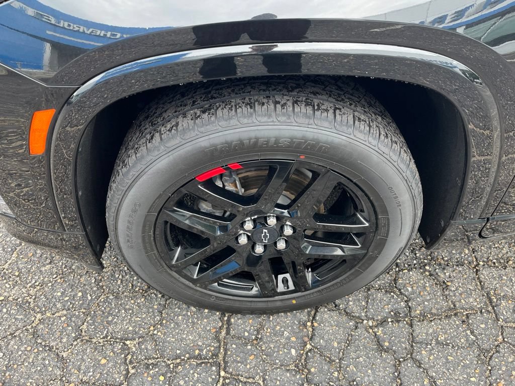 Used 2023 Chevrolet Traverse Premier w/ Redline Edition FWD image 51