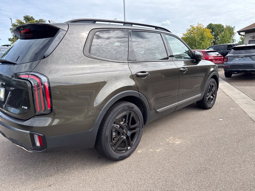 Used 2023 Kia Telluride SX X-Line AWD/4WD image 4