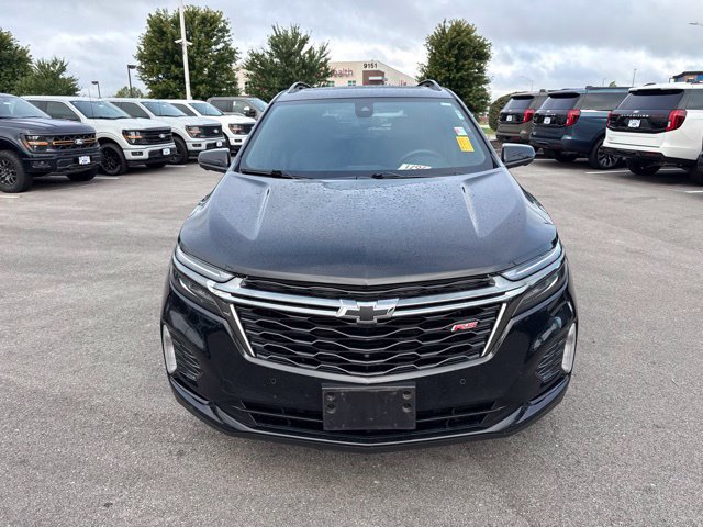 Used 2023 Chevrolet Equinox RS w/ RS Leather Package AWD/4WD image 2
