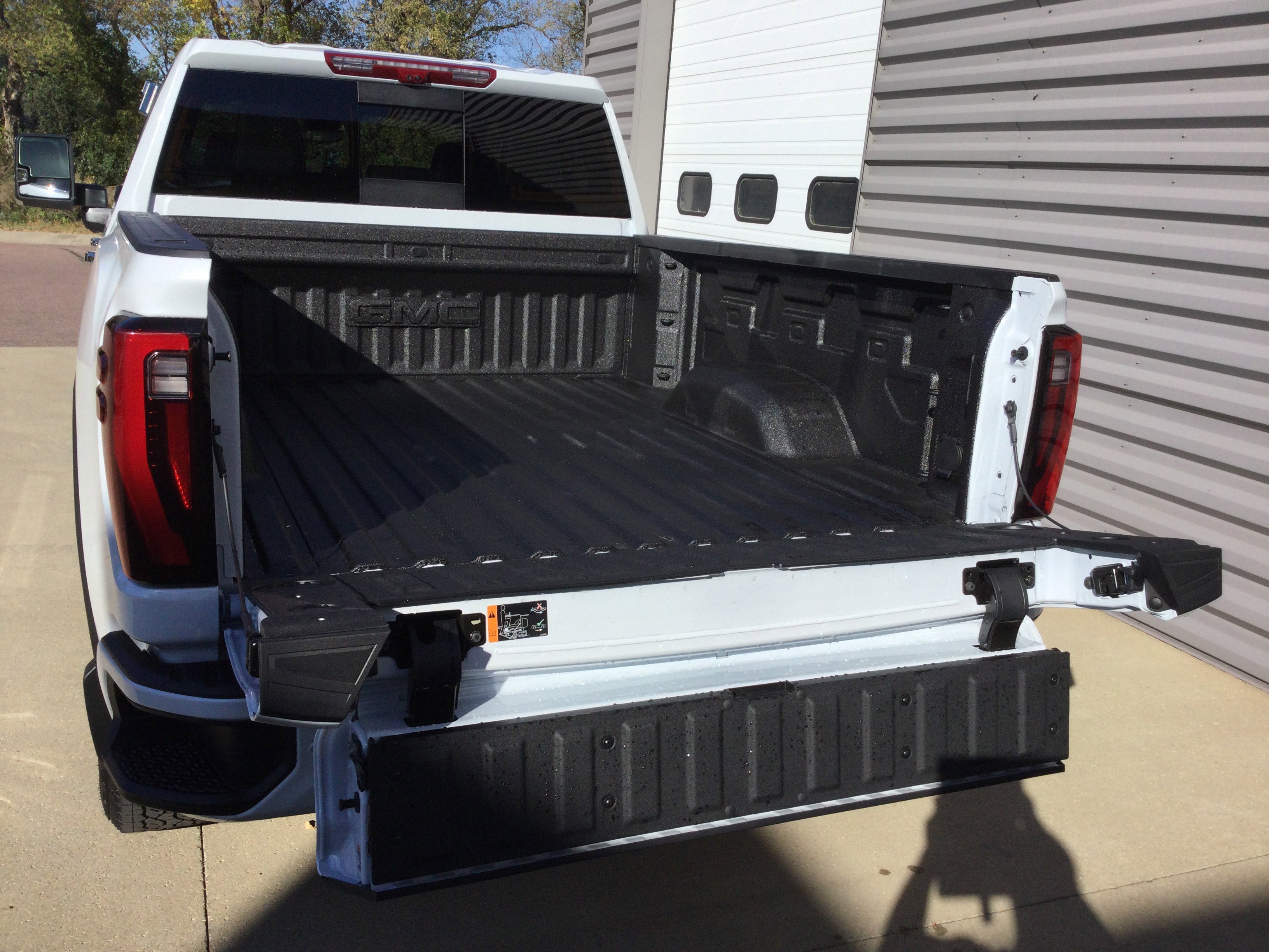 New 2026 GMC Sierra 3500 Denali w/ Denali Reserve Package image 5