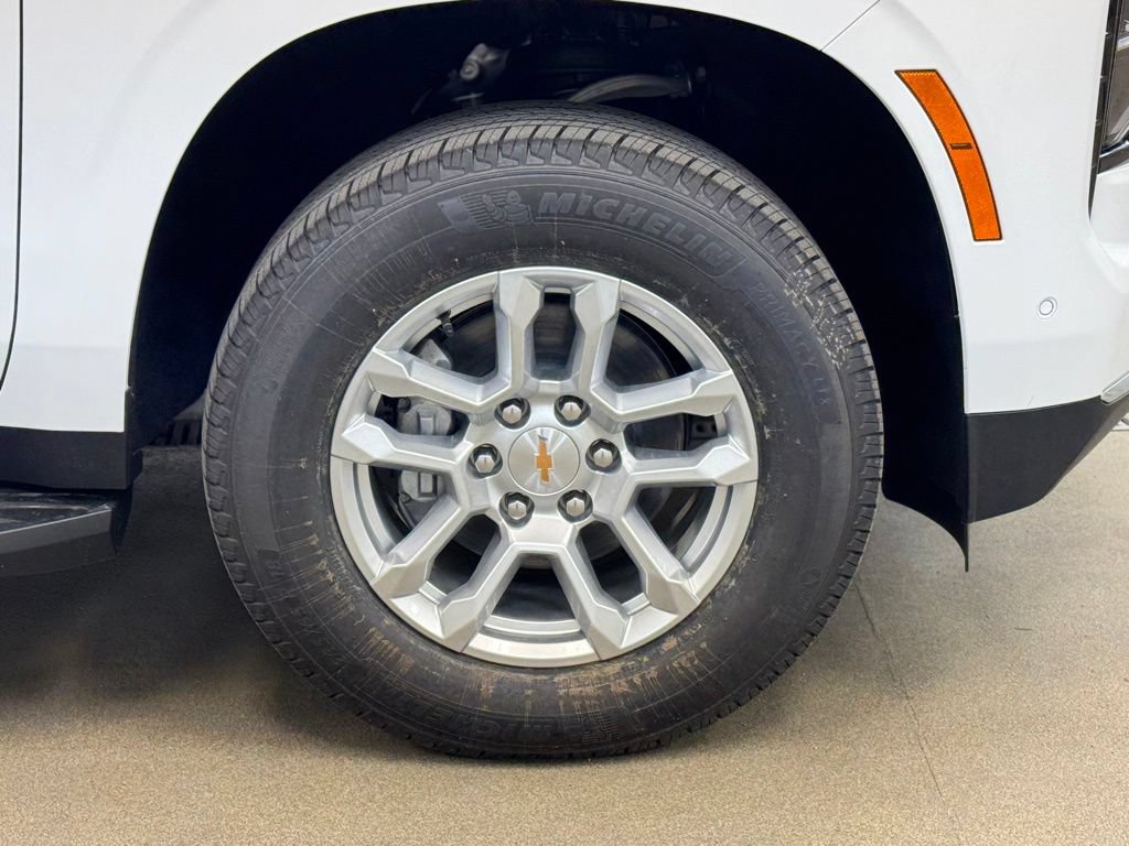 New 2026 Chevrolet Tahoe LT RWD image 4