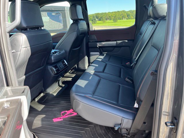 Used 2022 Ford F150 Lariat w/ Equipment Group 502A High AWD/4WD image 8