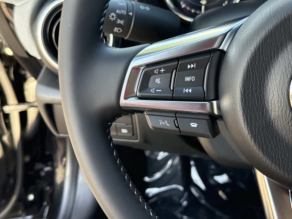 New 2026 MAZDA MX-5 Miata RF Grand Touring RWD image 34