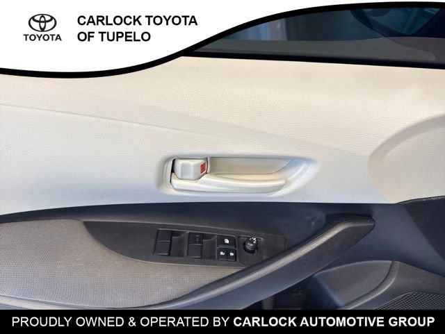 Used 2026 Toyota Corolla LE FWD image 14