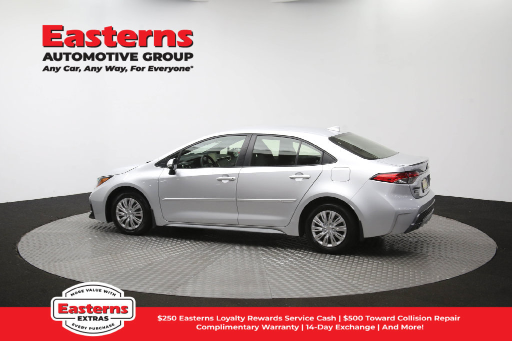 Used 2022 Toyota Corolla SE FWD image 60