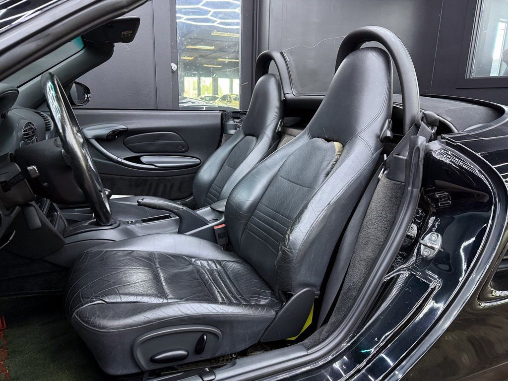 Used 1998 Porsche Boxster image 15