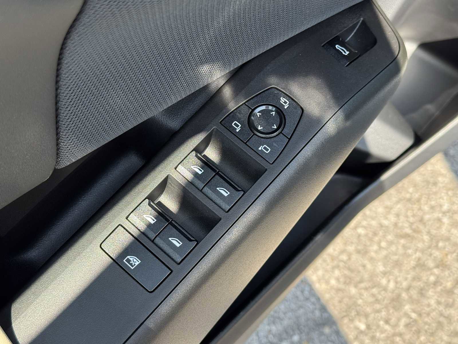 New 2025 BMW X3 xDrive30i w/ Premium Package image 25