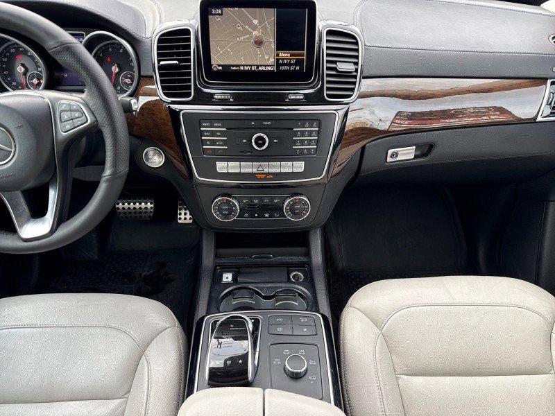 Used 2016 Mercedes-Benz GLE 400 4MATIC image 25