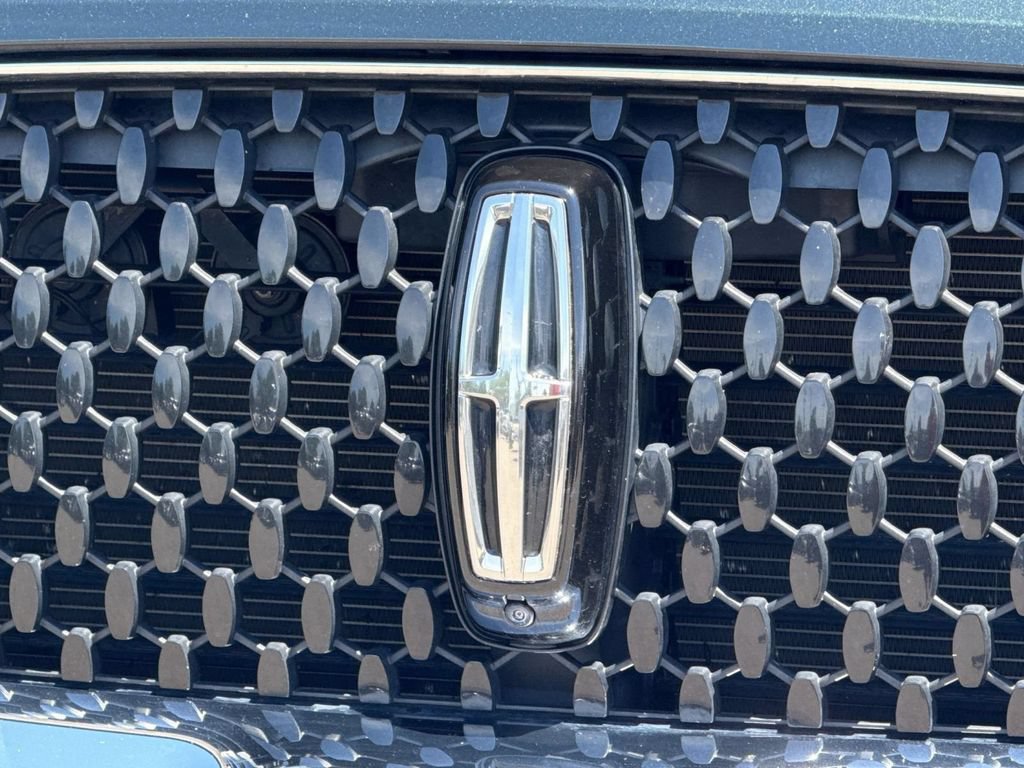 Certified 2022 Lincoln Navigator Black Label AWD/4WD image 9