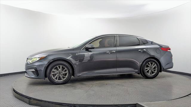 Used 2020 Kia Optima LX FWD image 3